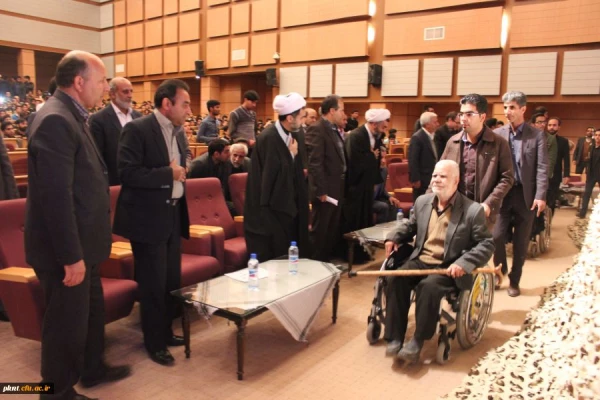 چهارمین یادواره شهدای دانشجو معلمان دانشگاه فرهنگیان استان کرمان برگزار شد.