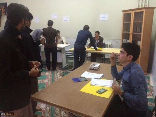 انتخابات شورای صنفی دانشجویان پردیس های دانشگاه فرهنگیان استان کرمان بصورت الکترونیکی