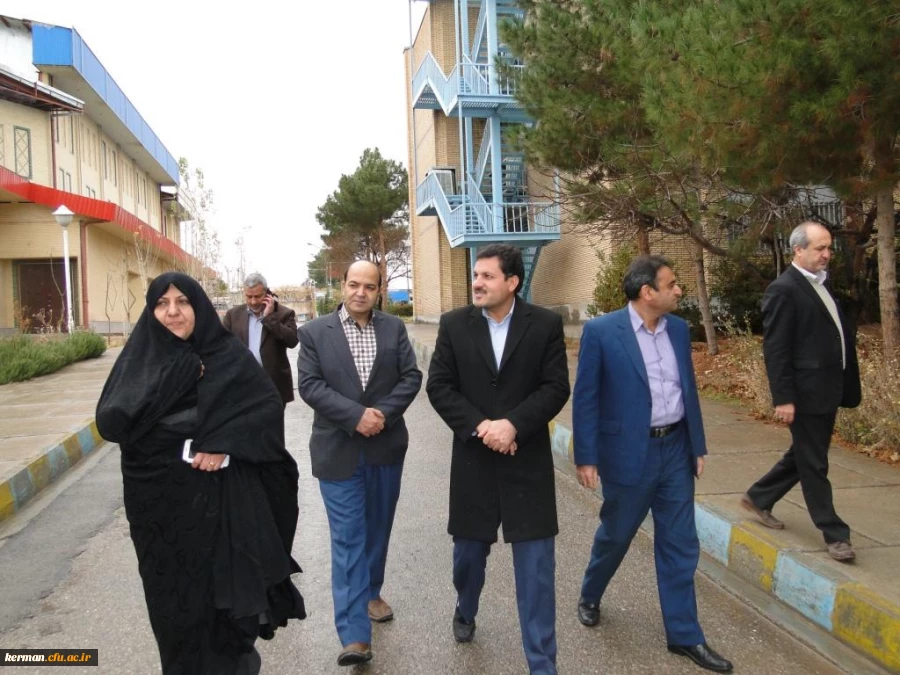 بازدید شهردار کرمان و مدیرکل امور اجتماعی استانداری و نماینده میراث فرهنگی از پردیسهای دانشگاه فرهنگیان کرمان