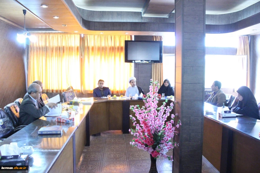 جلسه شورای مدیریت امور پردیس های دانشگاه فرهنگیان استان کرمان