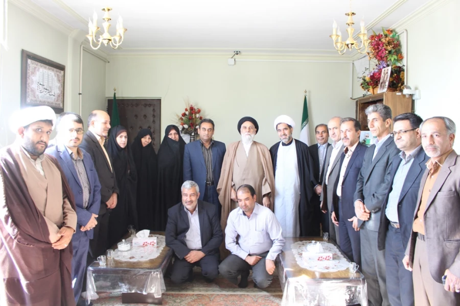 دیدار اعضای شورای اداری دانشگاه با امام جمعه معظم کرمان