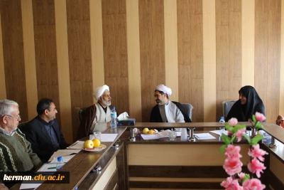 جلسه مشترک ستاد توسعه و ترویج فرهنگ اقامه نماز دانشگاه فرهنگیان کرمان 

با رئیس و اعضاء ستاد اقامه نماز استان کرمان برگزار شد.