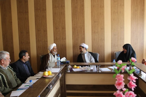 جلسه مشترک ستاد توسعه و ترویج فرهنگ اقامه نماز دانشگاه فرهنگیان کرمان با رئیس و اعضاء ستاد اقامه نماز استان کرمان برگزار شد.