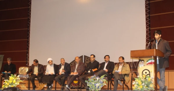 جلسه پرسش و پاسخ دانشجویی پردیس خواجه نصیرالدین طوسی