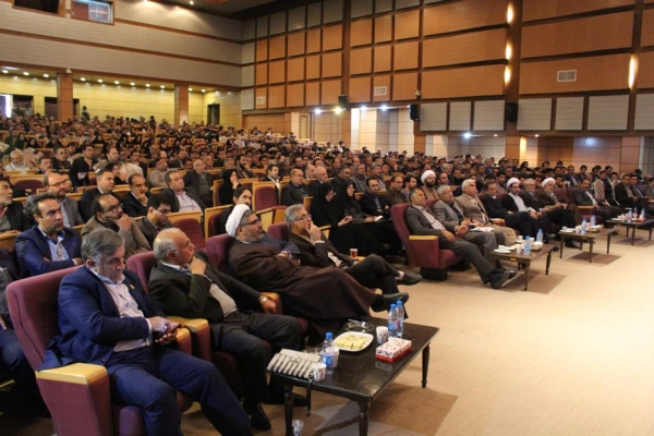 همایش حقوق شهروندی با حضور حجت الاسلام انصاری در دانشگاه فرهنگیان