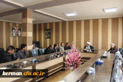 وجه تمایز دانشگاه فرهنگیان و سایر دانشگاه ها مسائل تربیتی و مهارت می باشد.