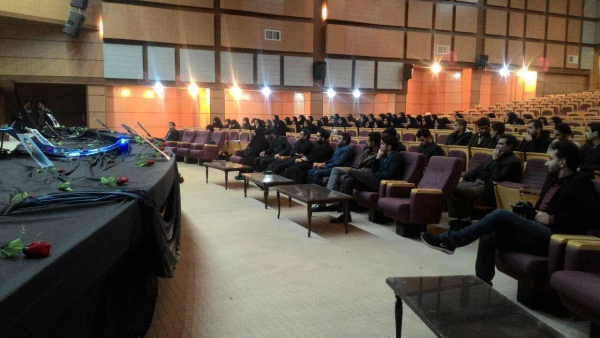 سلسله جلسات لاله پژوهی با موضوع از فاطمیه تا شهادت