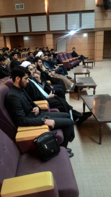 سلسله جلسات لاله پژوهی با موضوع از فاطمیه تا شهادت