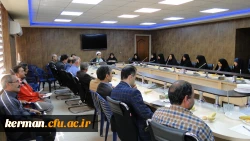جلسه اداری آغازین سال 1396 کارکنان مدیریت و پردیس های استان کرمان
