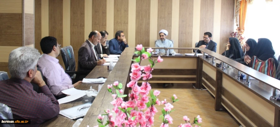 شورای آموزشی دانشگاه