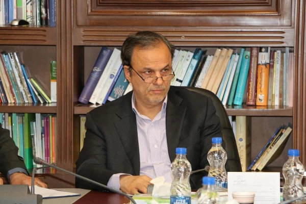 جلسه کمیته استانی هیأت امناء دانشگاه فرهنگیان در دفتر مهندس رزم حسینی استاندار کرمان