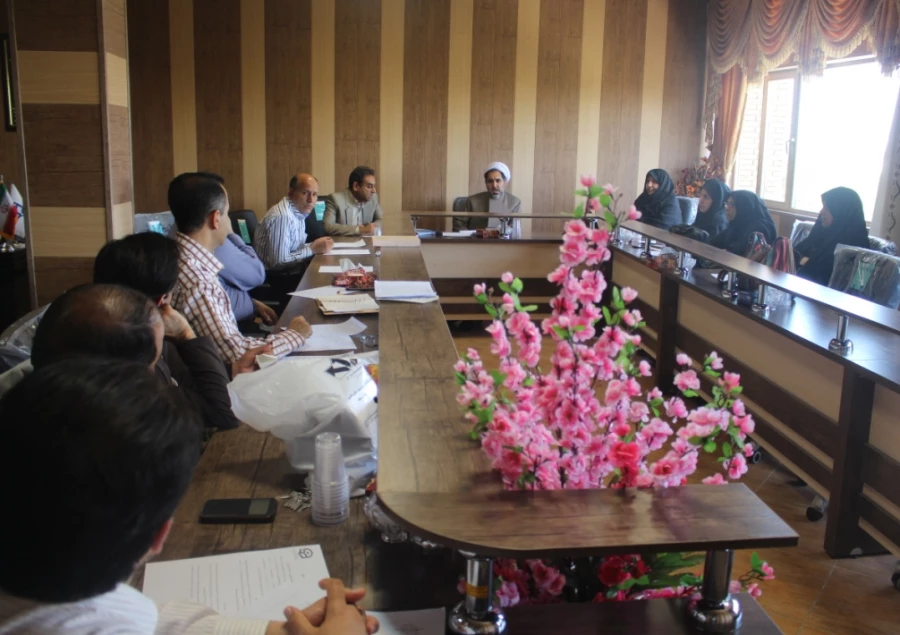 چهاردهمین جلسه شورای آموزشی استان