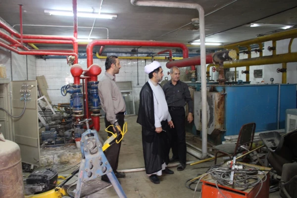 بازدید دکتر توان و همراهان از پردیس شهید باهنر