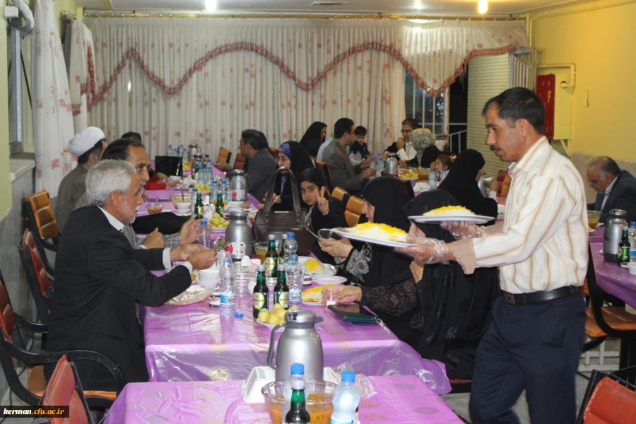 مراسم افطاری ویژه رؤسای سابق پردیس ها