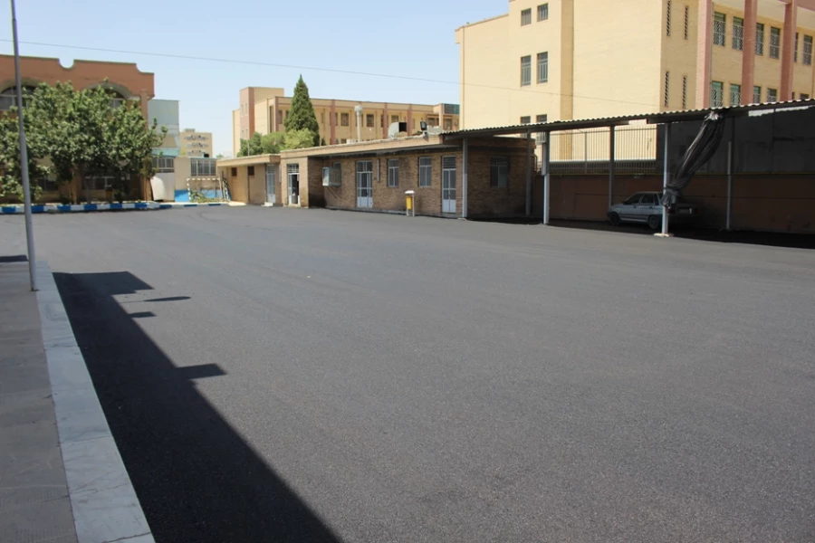 بهسازی فضای پردیس شهید باهنر