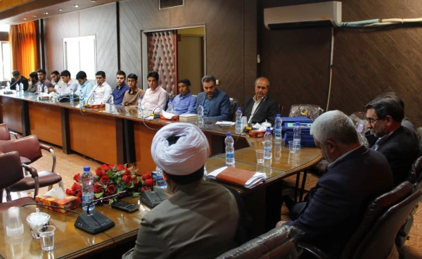 گردهمایی دانشجویان شاهد و ایثارگر