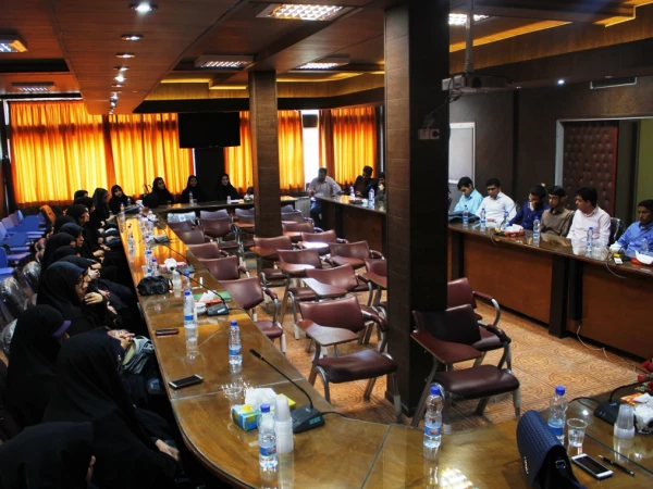 گردهمایی دانشجویان شاهد و ایثارگر