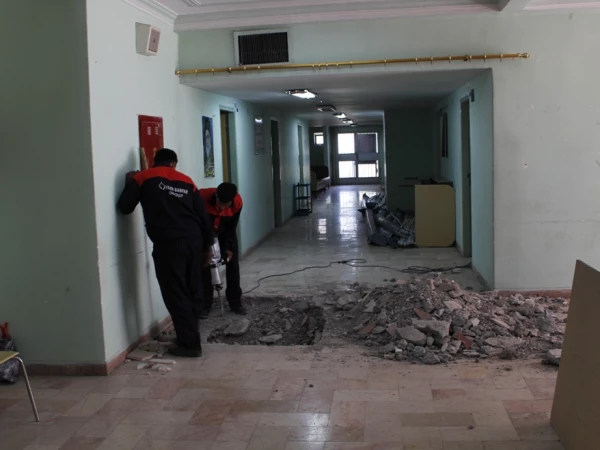 تعمیر و تجهیز مهمانسرا