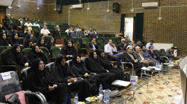 همایش استانی بازتاب دستاوردهای علمی- تربیتی در متون ادبی