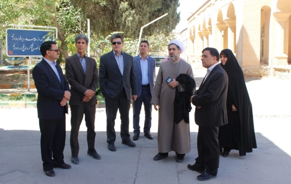 بازدید مهندس اسدی کرم و دکتر توان از روند تعمیرات و بازسازی در پردیس شهید باهنر