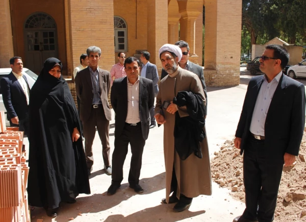 بازدید مهندس اسدی کرم و دکتر توان از روند تعمیرات و بازسازی در پردیس شهید باهنر