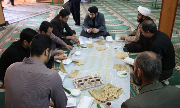 برگزاری مراسم زیارت عاشورا