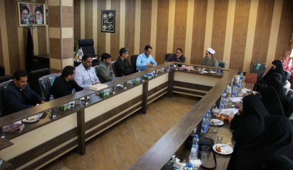 جلسه سرپرستان شبانه روزی پردیس ها با ریاست دانشگاه