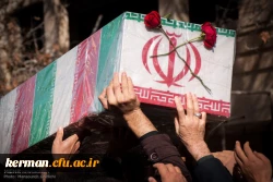 پیکر مطهر شش شهید گلگون کفن صبح امروز در فرودگاه کرمان مورد استقبال مسئولان و مردم شهید پرور این استان قرار گرفت.