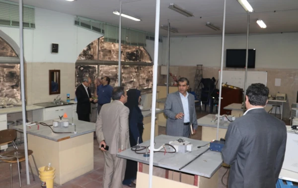 حضور مهندس نیک محمدی در دانشگاه