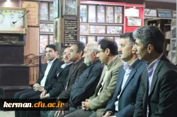 همراهی علاءالدین کیا مدیر کل امور فرهنگی و کارشناسان سازمان مرکزی با مسئولین و دانشجویان دانشگاه فرهنگیان کرمان در دیدار با خانواده شهید محمد کاظم کیانی