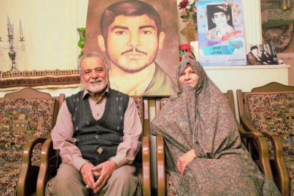 دیدار مسئولین و دانشجویان دانشگاه با خانواده شهید محسن برهانی