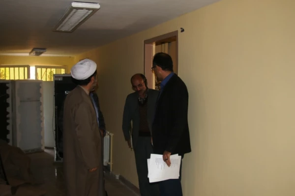 بازدید مدیریت امور پردیس های استان از آماده سازی سالن های کنفرانس، تکنولوژی و مهمانسرا جهت برگزاری مراسم کشوری هفته پژوهش – 14 آذرماه 96