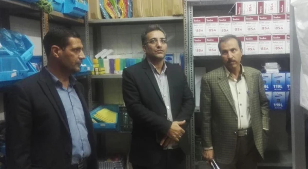 بازدید مشهدی رئیس اداره سراهای دانشجویی و همراهان از خوابگاه ها و سلف سرویس دانشگاه فرهنگیان استان کرمان