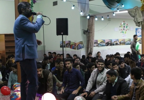 جشن میلاد پیامبر اکرم و امام صادق علیهم السلام در پردیس خواجه نصیرالدین طوسی