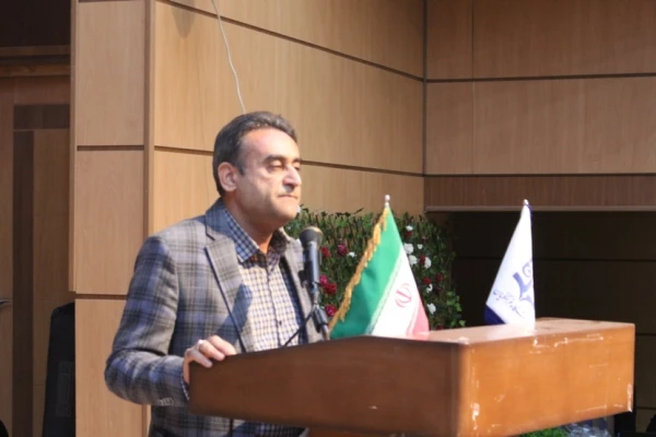 گرامیداشت روز دانشجو و تجلیل از دانشجو معلمان برتر