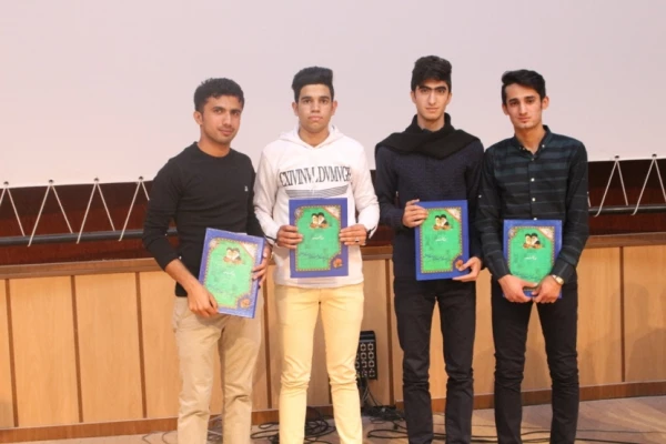 گرامیداشت روز دانشجو و تجلیل از دانشجو معلمان برتر