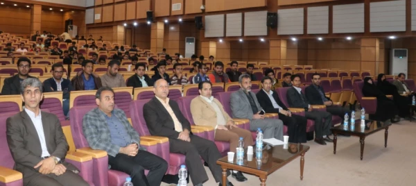 گرامیداشت هفته وحدت حوزه و دانشگاه