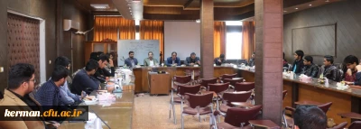 نشست مسئولین پردیس خواجه نصیرالدین طوسی با نمایندگان سراهای دانشجویی