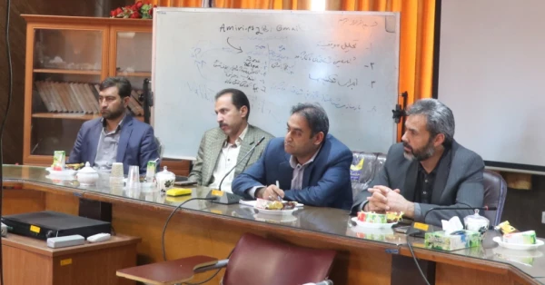 نشست با نمایندگان سراهای دانشجویی