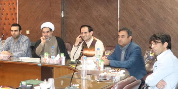 برگزاری دوره آشنایی با پایگاه های اطلاعاتی داخلی و خارجی