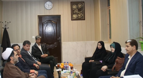 بازدید دکتر کیومرث احمدی و سرکار خانم دکتر باستانی پور از مدیریت امور پردیس ها