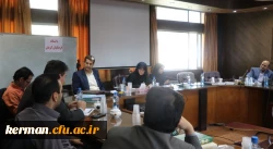 نشست دکتر کیومرث احمدی و دکتر شیرین باستانی پور با کارکنان دانشگاه