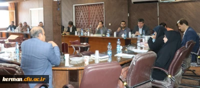 نشست صمیمی کیومرث احمدی و سرکار خانم باستانی پور (ناظران سازمان مرکزی) با کارکنان دانشگاه فرهنگیان کرمان