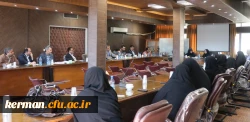 نشست دکتر کیومرث احمدی و خانم دکتر باستانی پور با کارکنان دانشگاه