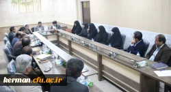 جلسه شورای اداری دانشگاه با حضور دکتر خاکی