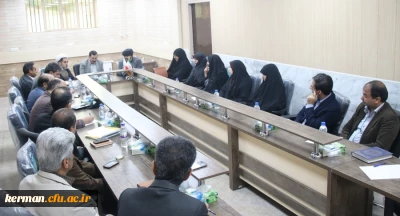 دکتر خاکی در جلسه شورای اداری دانشگاه فرهنگیان استان کرمان: تربیت معلم عالم با انگیزه و متعهد رسالت اصلی دانشگاه فرهنگیان است.