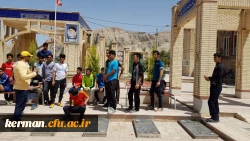 کوهپیمایی دانشجویان