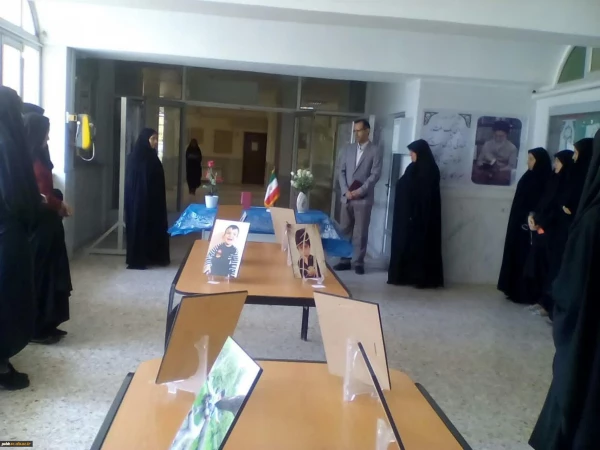 برگزاری نمایشگاه عکاسی و نقاشی در پردیس شهید باهنر