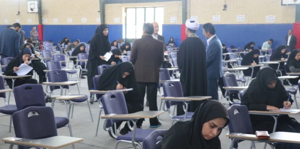 بازدید دکتر توان از محل برگزاری امتحانات دانشجویان ماده 28