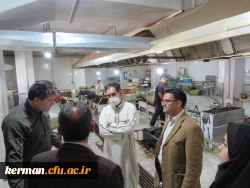 بازدید دکتر توان ریاست دانشگاه فرهنگیان استان از آشپزخانه و سلف سرویس پردیس خواجه نصیر